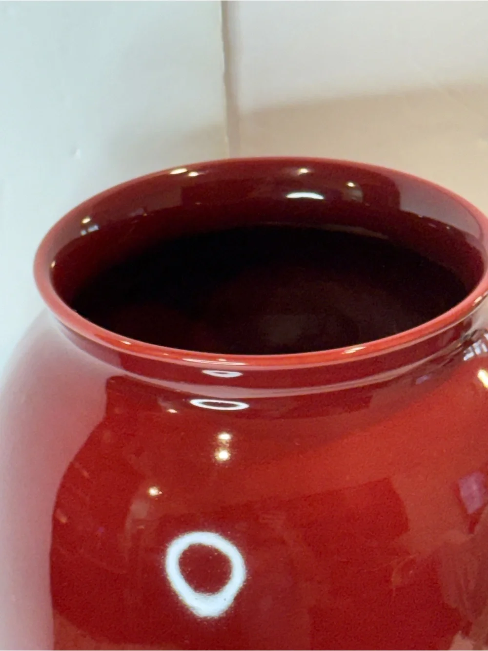 12” Crate & Barrel Scarlet Red 🌺Ceramic Vase Portugal Glossy Modern Decor